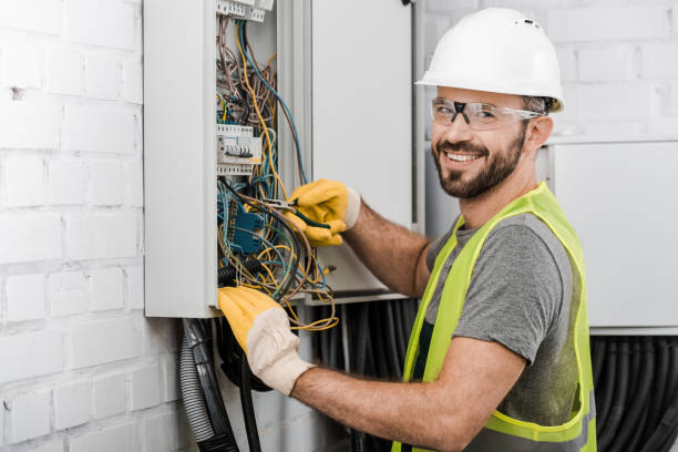 Best Electrical Outlet Repair  in Clear Lake, IA