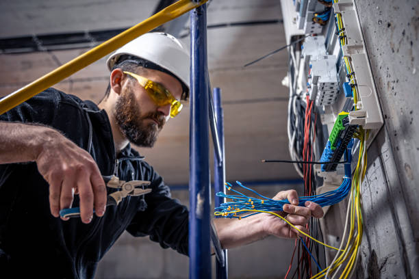 Best Home Electrical Repair  in Clear Lake, IA