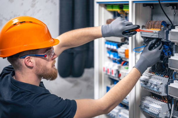 Electrical Outlet Repair in IA