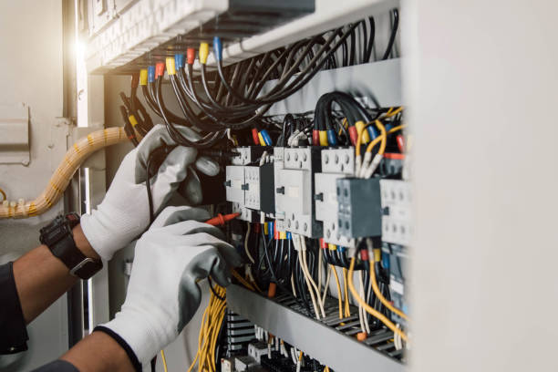 Best Local Electrician Companies  in Clear Lake, IA